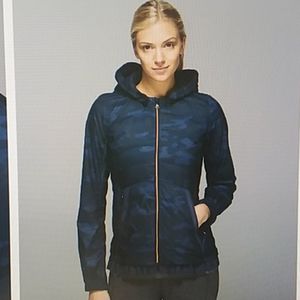 Lululemon Spring Fling puffy windbreaker blue 4